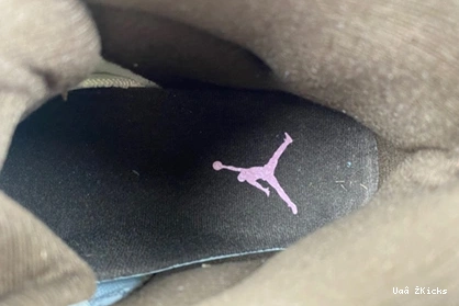 CT8012- 2709 Retro Jordan Air Modern 11 680 0917